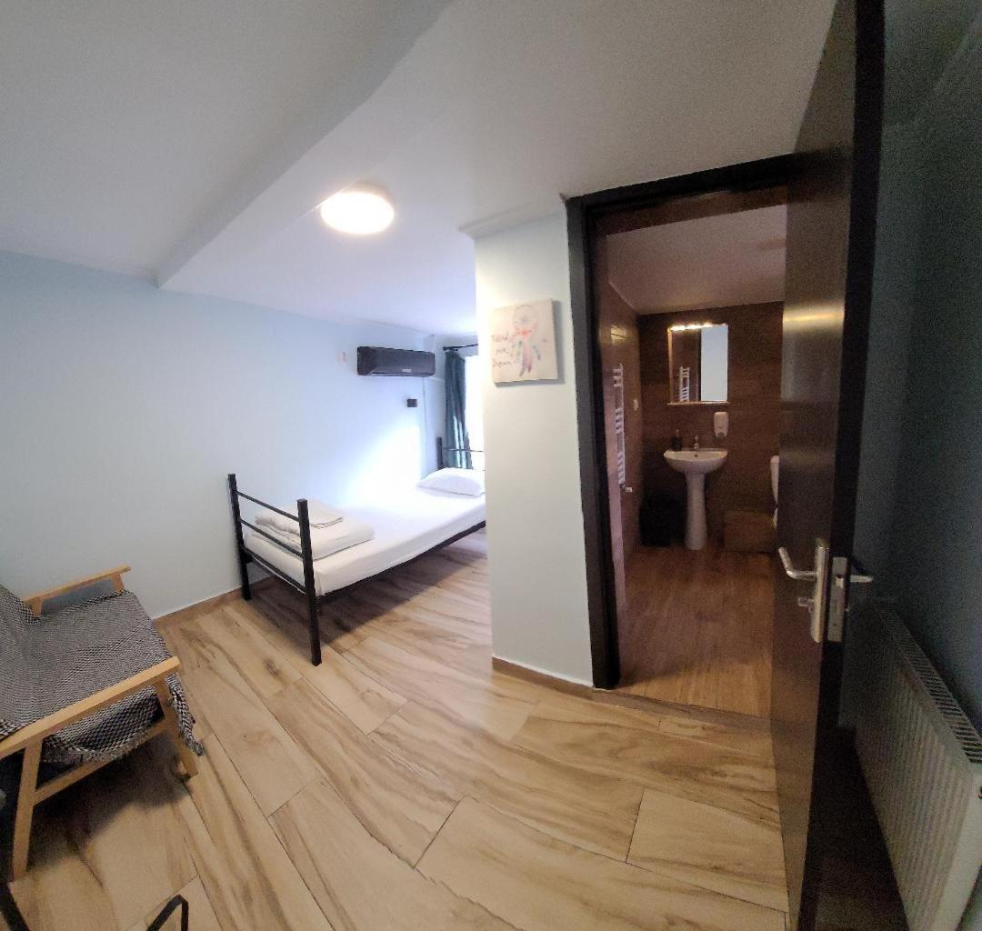 Byzanthin Hostal