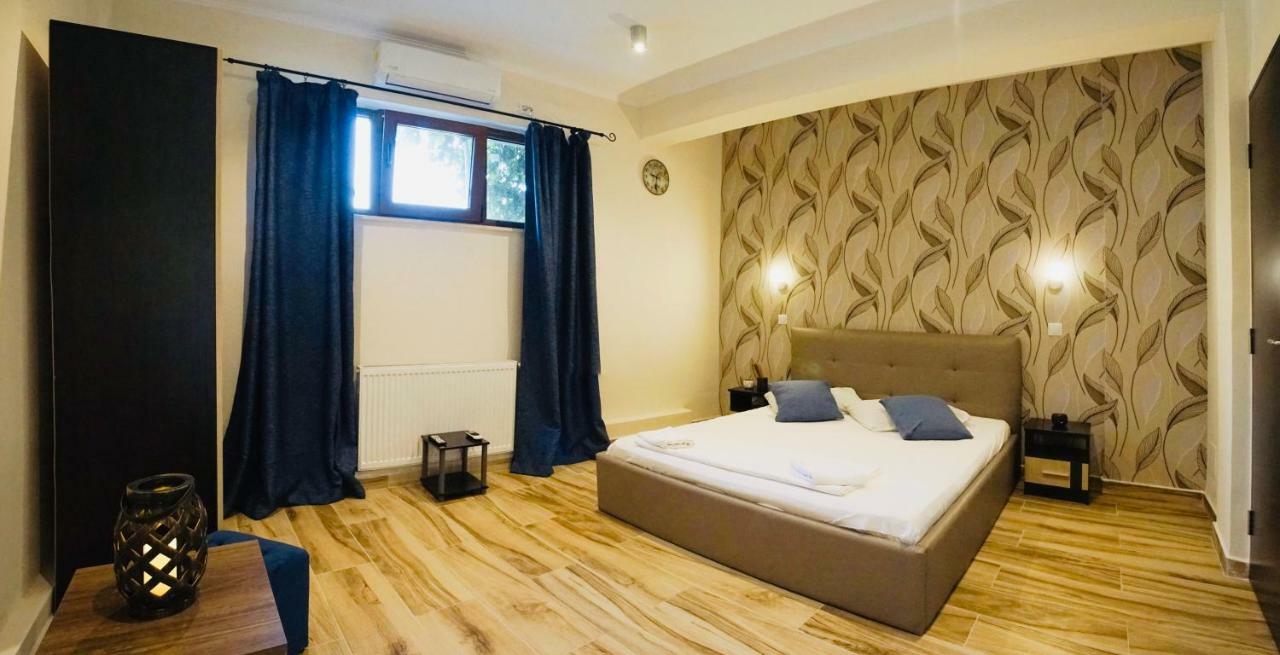 Byzanthin Hostal *
