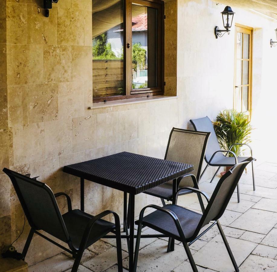 Byzanthin Hostal *